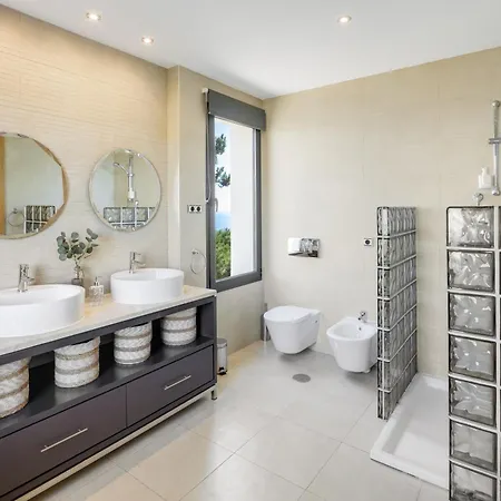 Apartment Spectacular Views - Luxury In - Hills *